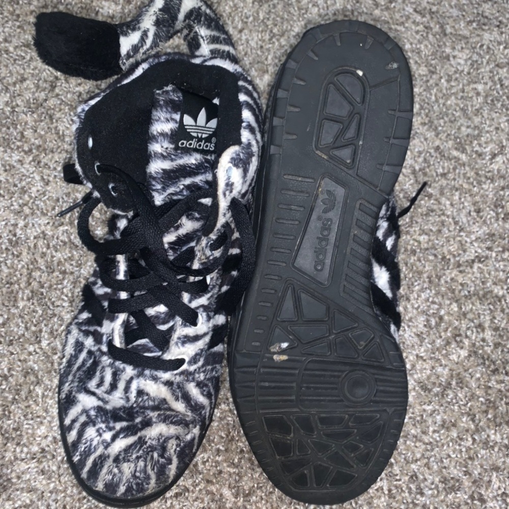 Adidas Zebra Jermey Scott🦓🦓